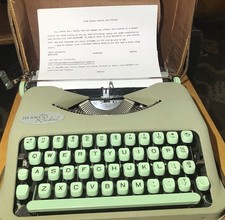 HERMÈS Rocket Vintage 1960 Portable Manual Steel Typewriter w/ Case picture