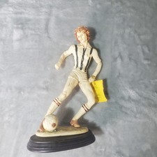 Arnart Dello Stile Capodimonte Soccer Player Sculpture Pucci Signed Vintage picture