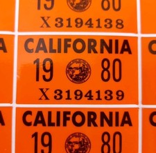 1980 California License Plate YOM Registration Sticker - CA DMV - (1) picture