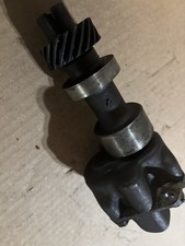 VINTAGE FORDSON  MAJOR DIESEL TRACTOR - ENGINE OIL PUMP  & GEAR - 1960 picture