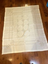 Vtg 63” x 82” Ivory Linen Tablecloth Table Cloth Cutout Design + 2 Napkins EUC picture