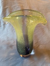 Wonderful Murano Style Speckled Green to Amethyst Tulip Glass Vase picture
