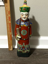 Chinese Porcelain Figurine Fujian Statue Man in Red Robe w/ Beaded Necklace, picture