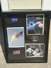 Gene Kranz signature. NASA Apollo 11 items Parachute piece Apollo 11 Patch picture
