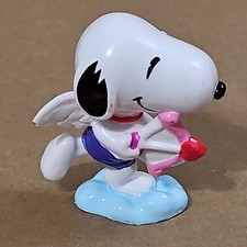 Vintage Peanuts Snoopy PVC Figure UFS Cupid Wings Shooting Bow and Arrow picture