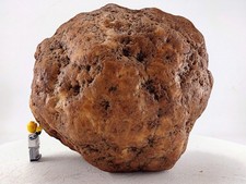 Large 8.9 LB Unopened Whole Geode Natural Kentucky Crystal Quartz 6.75