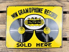 VINTAGE 12x9