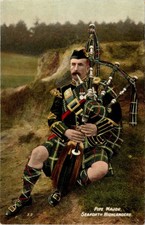 Scotland, PIPE MAJOR~SEAFORTH HIGHLANDER British Army/Bagpiper ca1910's Postcard picture