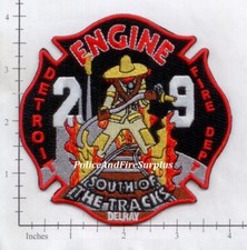 Michigan - Detroit Engine 29 MI Fire Dept Patch - South of the Tracks picture