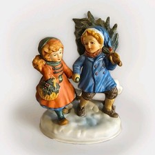 Hallmark Christmas Memories 1981 Hand Painted Porcelain Children Tree Figurine picture