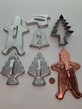 Vtg HRM Copper Aluminum Gingerbread Men Christmas Cookie Cutters Lot Tree Bell picture