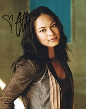 KRISTIN KREUK SIGNED PHOTO (1) SEXY picture