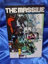 The Massive volume 1 Library Edition - Graphic Novel HC - Dark Horse picture