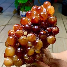 2.75LB Natural Gobi Agate Eye Agate grape shape Crystal Madagascar mineral picture