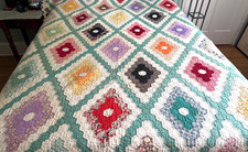 Vintage 1930’s Hand Pieced and Stitched Hexagonal Grandmothers Garden Quilt B317 picture