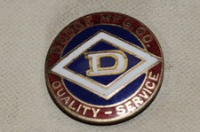 D Dodge MFG. Co. Lapel Pin Quality Service 1909 Historical NOS Salesman Sample* picture