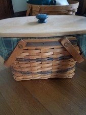 Longaberger Traditions Collection Generosity Basket 1999 lid liner & 2 protector picture