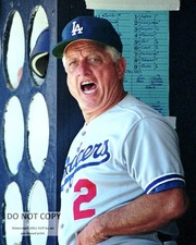 TOMMY LASORDA FORMER LOS ANGELES DODGERS MANAGER - 8X10 PHOTO (NN-035) picture