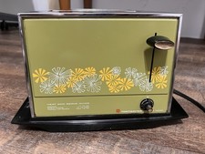 Vintage Toastmaster Sovereign Toaster Green Floral Chrome 2 Slice picture