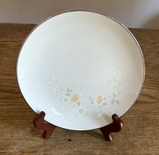 Noritake Miyako Ivory China Set of 6 Salad/Luncheon Plates 8” Floral Japan 7566 picture