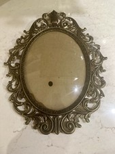 Vtg Ornate Oval Domed Convex Glass Brass Tone Picture Frame Wall Hanging picture