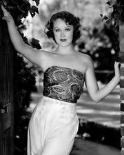 Hollywood Golden Era Actress FAY WRAY Classic Portrait Poster Photo 24x36 picture