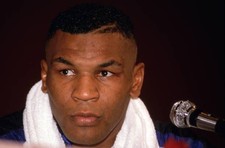 Mike Tyson Tyson Vs Frank Bruno Boxing Match Press Conference on F- Old Photo 5 picture