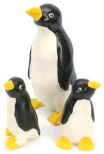 Vintage 1990s Mama & Babies Penguin Figurine Set Of 3 picture