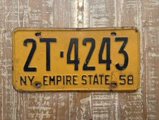 1958 New York License Plate  2T-4243 picture