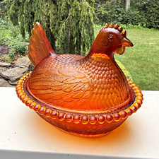 Rare Slotted Indiana Glass Amber Hen on Nest Stippled Beaded Vintage HON picture