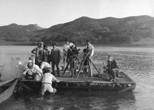 Ramon Novarro standing a raft Norma Shearer director Ernst Lu- 1926 Old Photo picture