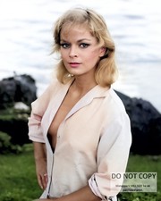 LETICIA ROMAN ITALIAN ACTRESS PIN UP - 8X10 PUBLICITY PHOTO (DD-850) picture