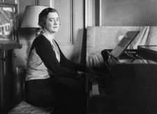 Artist Olive Snell At The Piano 1931 OLD PHOTO picture