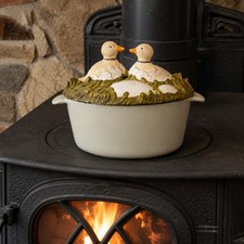 Vtg Minutman 1986 Nesting Ducks Cast Iron Wood Stove Steamer Humidifier 2.5 Qt picture