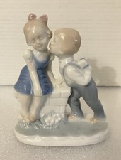 Vintage Pair of Kissing Boy/Girl Porcelain Figurines Made in Japan picture