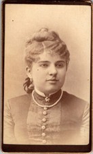 Pretty Young Lady Portrait, Pearl Necklace, 1880s, CDV Photo, #5005 picture