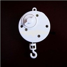 SANKYO MUSICAL CIRCLE SHAPE IN WHITE WIND UP MUSIC BOX : WINNIE THE POOH picture