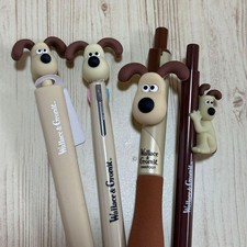 Wallace and Gromit ballpoint and mechanical pen set #2f0f1f picture