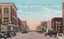 MT. Pleasant, MI Michigan Broadway, looking west, ca 1930's cars Vintage postcar picture