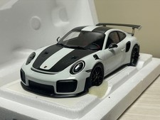 AUTOart Porsche 911 GT2 RS 1/18 Diecast Model 78171 picture