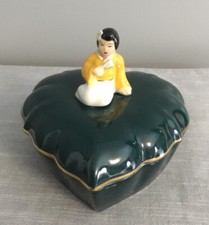 Vintage Asian Heart Shaped Trinket Box Moriyama Vintage WW11 Geisha Ceramic picture