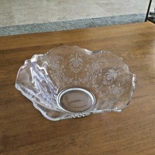 Heisey Scalloped/Wavy/Beaded Rim Etched Floral Handblown Centerpiece Bowl picture
