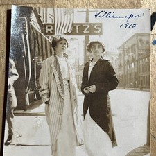 Antique Snapshot Street View Williamsport Pa 1913 Rutz's? American Flags -- O1 picture