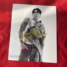 JUNG KOOK (BTS) × CALVIN KLEIN Holiday 2025 Campaign 10″ Autograph – Limited Edi picture