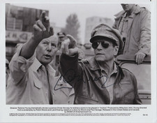 Laurence Oliver - Signed Photo picture