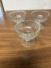 Anchor Hocking Swirl Clear Glass Pedestal Sherbet Dish Set Of 3 Vintage picture