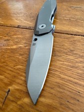 New Spyderco Slysz Techno 3 Flipper Knife CTS-XHP Steel Blade Titanium Scales picture