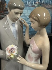 Amazing Lladro Declaration of Love Figurine. picture