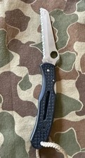 Spyderco Rescue serrated pocket knife picture