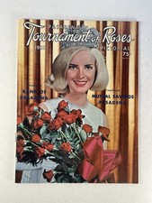 1967 Pasadena Tournament of Roses Program Parade Pictorial 8.5x11 Vintage picture